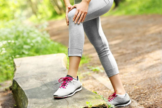 Sol Diz Ağrısı Belirtileri ve Tedavisi